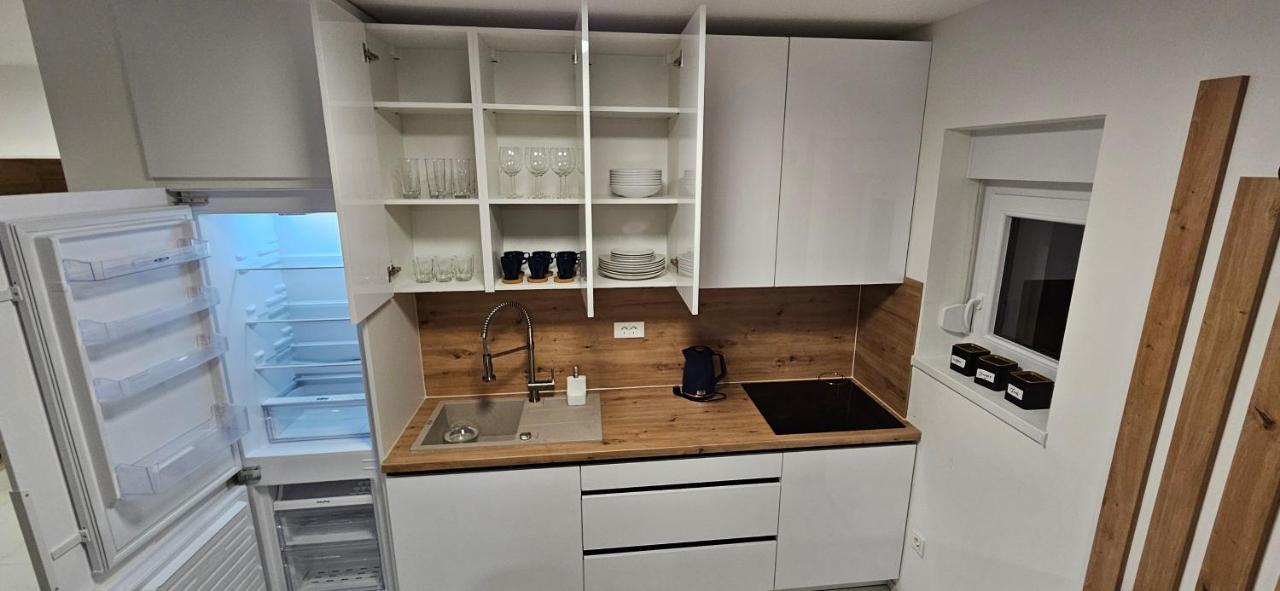 Superior Apartment Lisinski - Private Parking - 2 & 3 Bedroom زغرب المظهر الخارجي الصورة