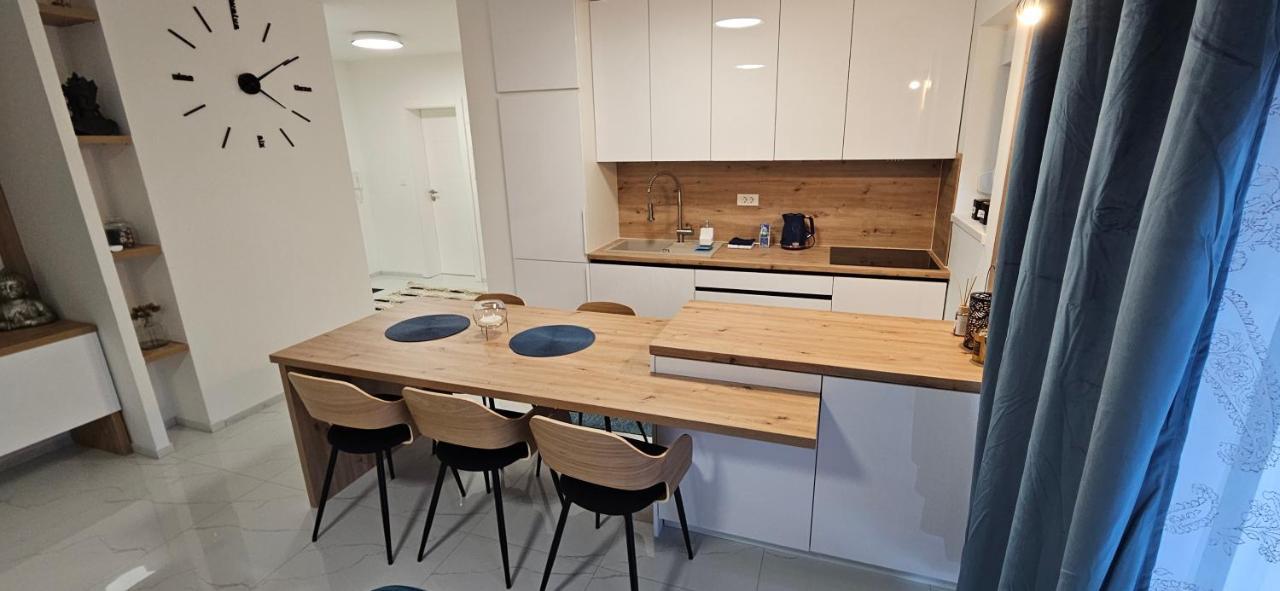 Superior Apartment Lisinski - Private Parking - 2 & 3 Bedroom زغرب المظهر الخارجي الصورة