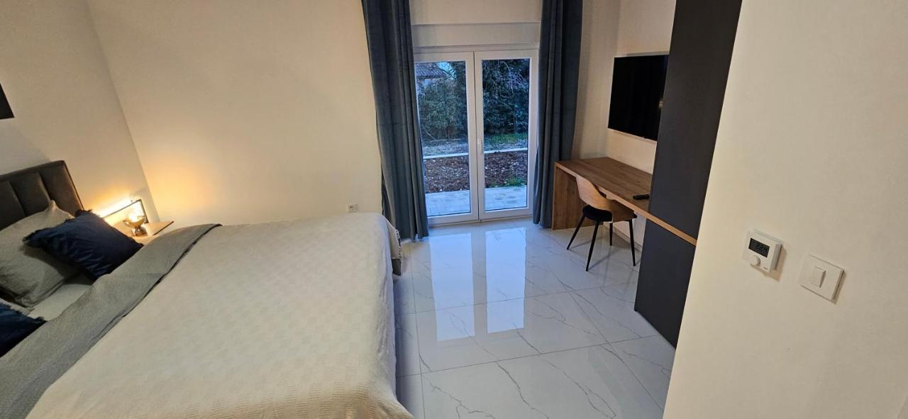 Superior Apartment Lisinski - Private Parking - 2 & 3 Bedroom زغرب المظهر الخارجي الصورة