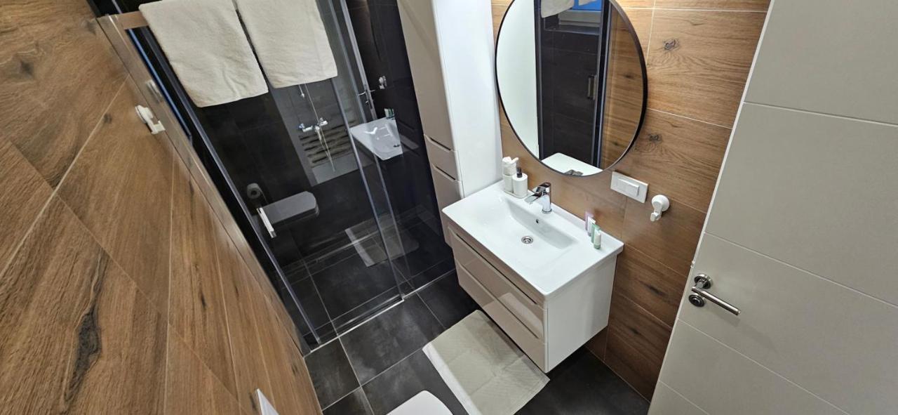 Superior Apartment Lisinski - Private Parking - 2 & 3 Bedroom زغرب المظهر الخارجي الصورة